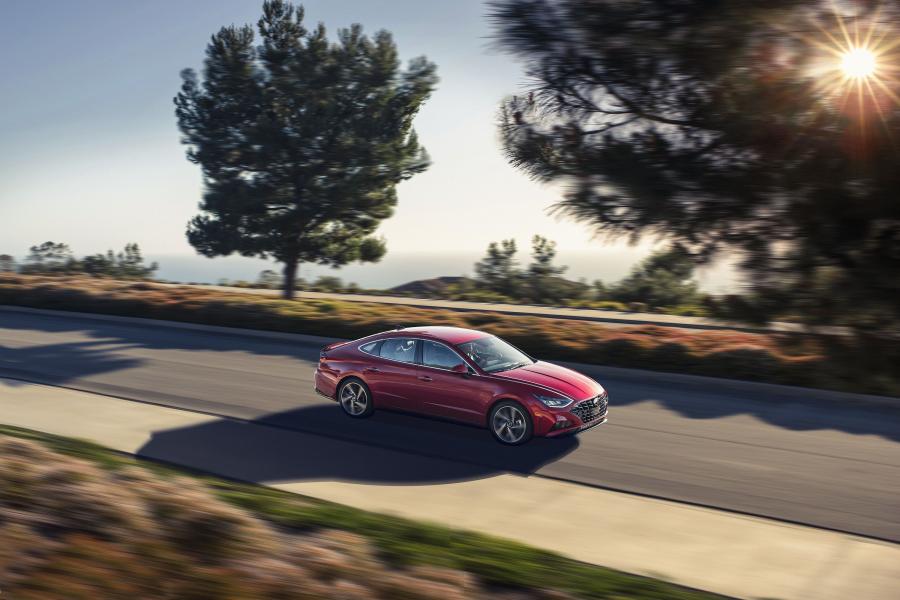  Hyundai Sonata 2019 года  (NA) (фото 32 из 42)